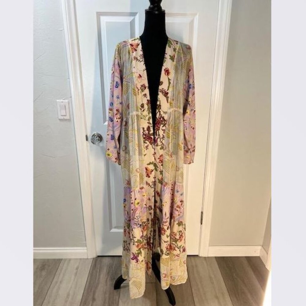 Anthropologie Dani Floral Kimono / Robe in Pink Motif - One Size - NWT - Picture 4 of 7